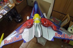 Wild Hornet Red Bull