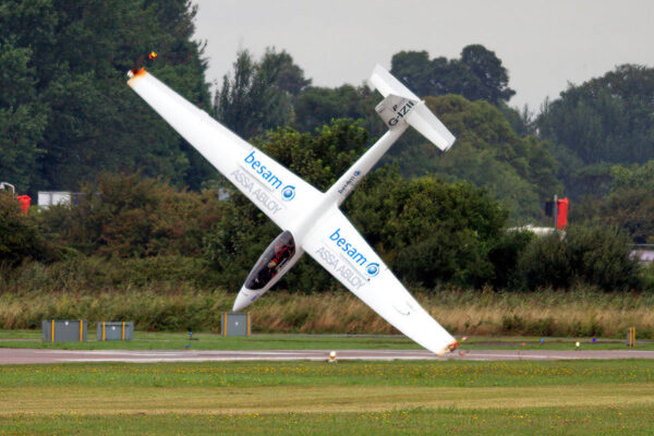Swift-S-1-G-IZII-Crash