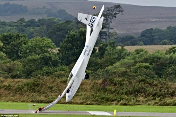 Swift S-1 G-IZII - Crash