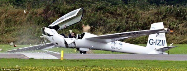 Swift S-1 G-IZII - Crash